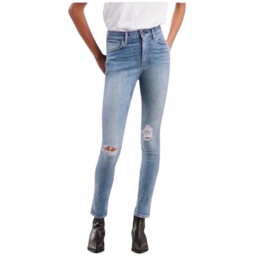 LEVI’S High Rise Skinny Jeans